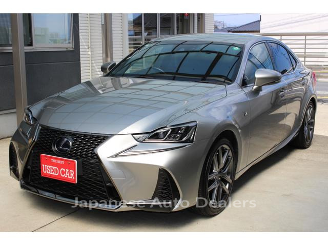 LEXUS IS