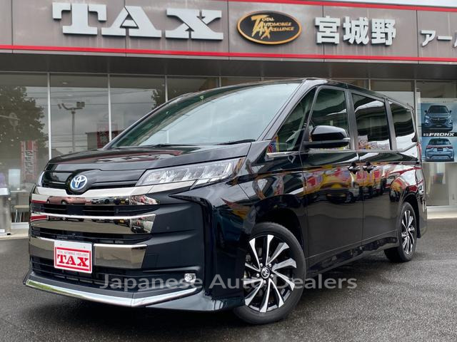 TOYOTA NOAH