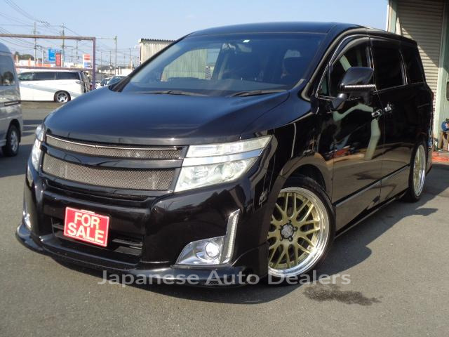 NISSAN ELGRAND