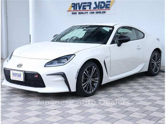 TOYOTA GR86