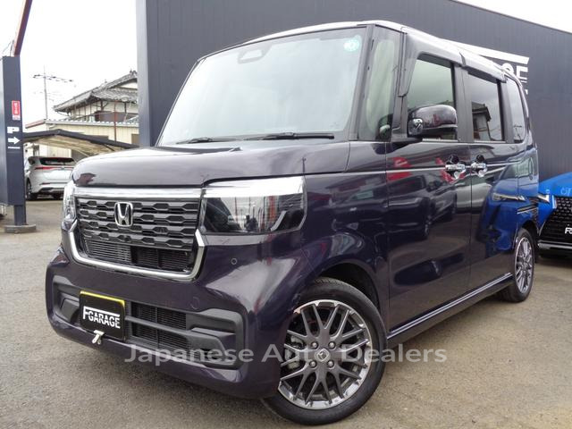 HONDA N-BOX CUSTOM
