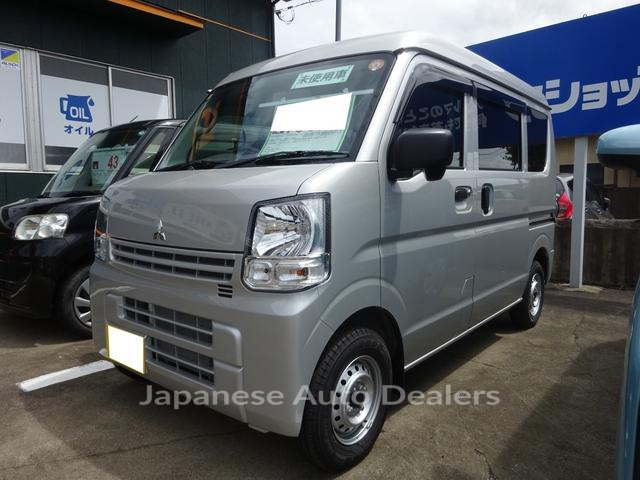 MITSUBISHI MINICAB VAN