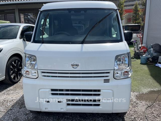 NISSAN NV100CLIPPER VAN