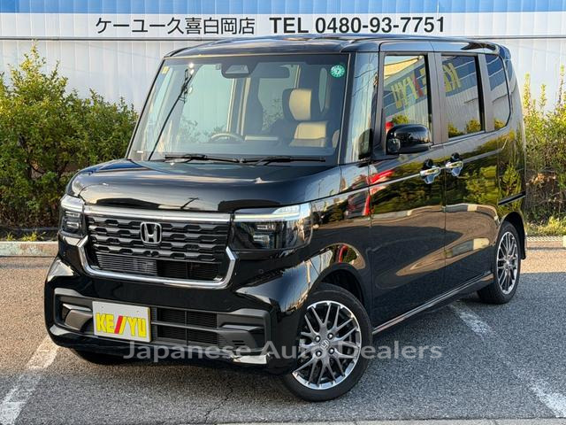 HONDA N-BOX CUSTOM