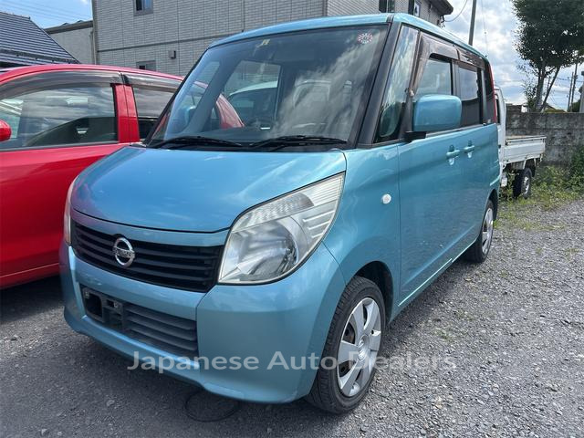 NISSAN ROOX