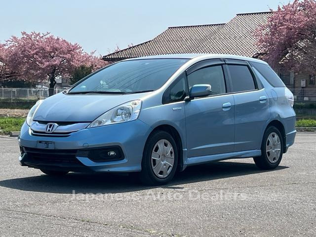 HONDA FIT SHUTTLE HYBRID