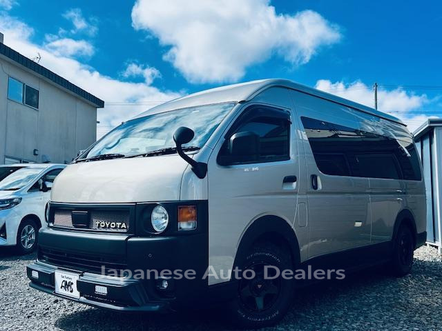 TOYOTA HIACE WAGON