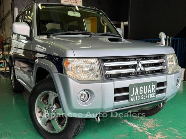 MITSUBISHI PAJERO MINI
