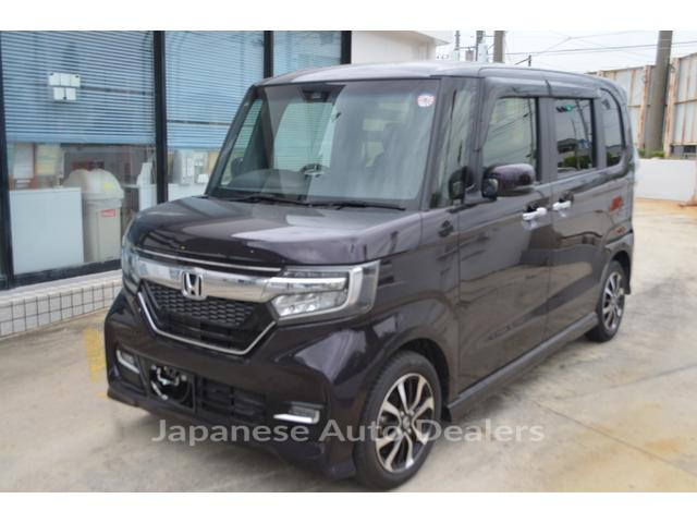 HONDA N-BOX CUSTOM