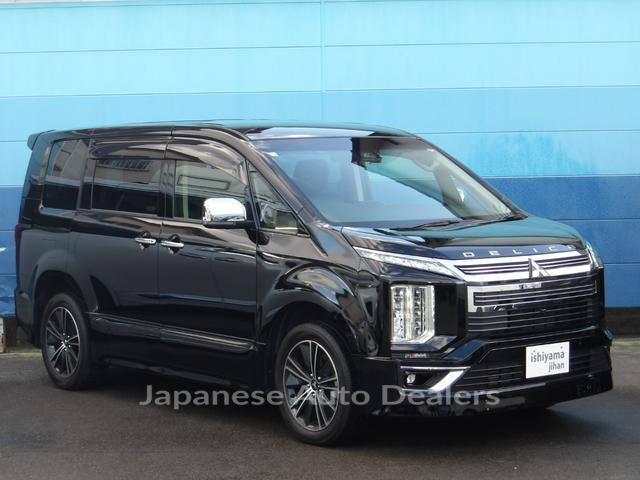 MITSUBISHI DELICA D:5