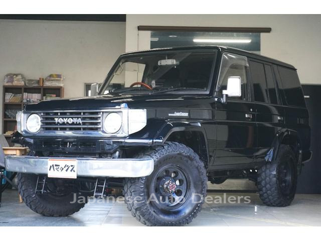 TOYOTA LAND CRUISER 70