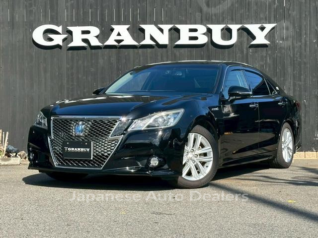 TOYOTA CROWN HYBRID
