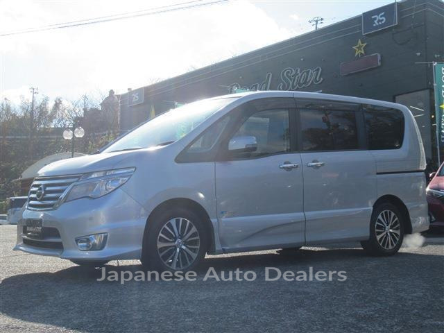NISSAN SERENA