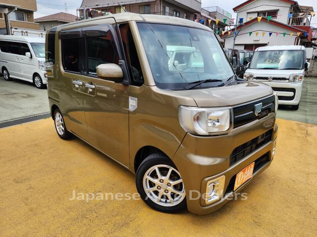 DAIHATSU WAKE