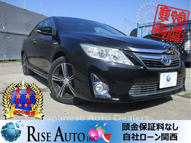 TOYOTA CAMRY