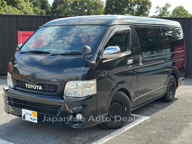 TOYOTA HIACE WAGON