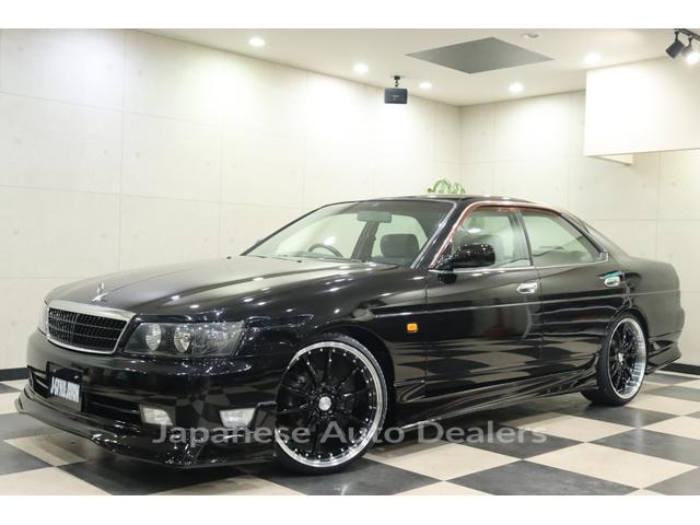 NISSAN LAUREL