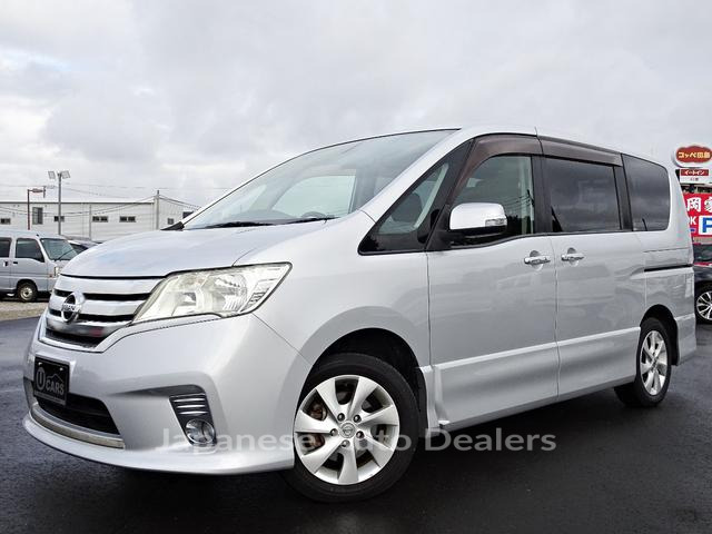 NISSAN SERENA