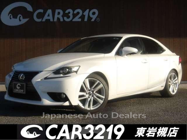 LEXUS IS