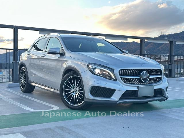 MERCEDES BENZ GLA-CLASS