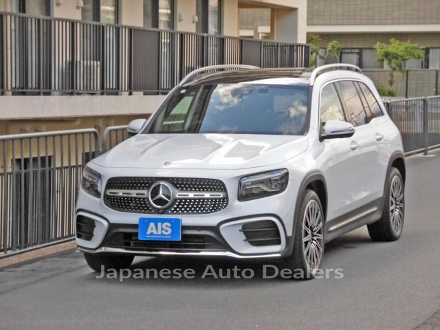 MERCEDES BENZ GLB