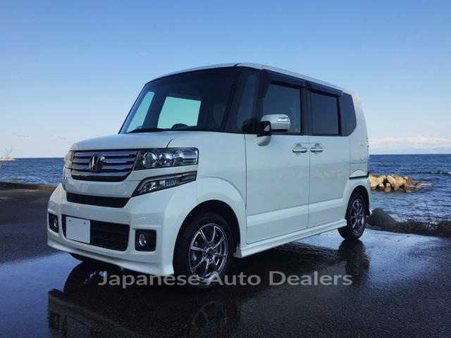 HONDA N-BOX CUSTOM