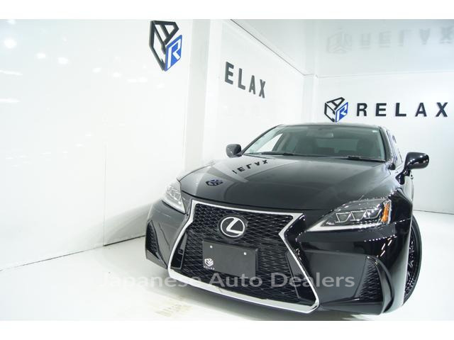 LEXUS IS