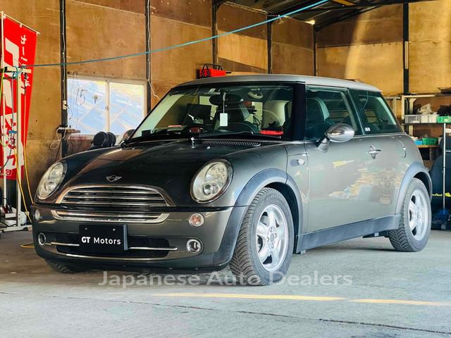 MINI MINI