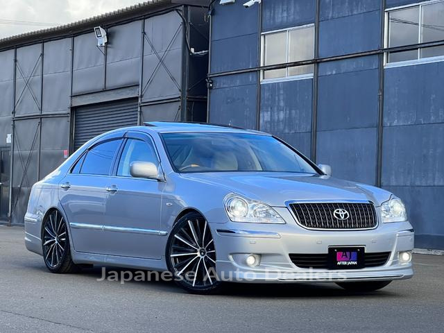 TOYOTA CROWN MAJESTA