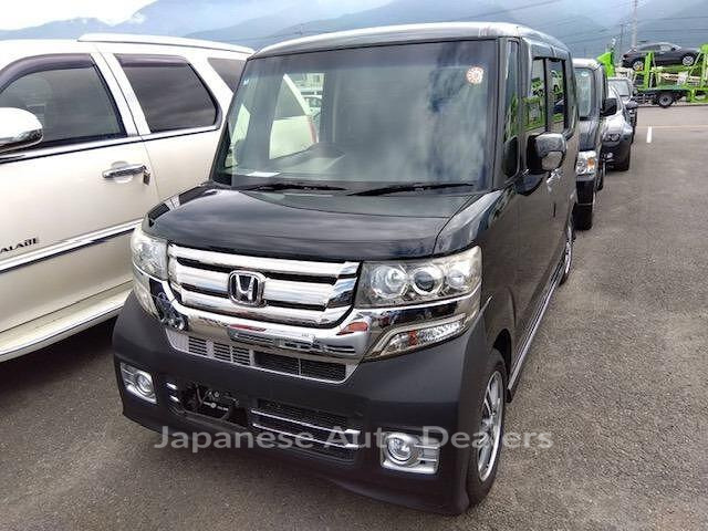 HONDA N-BOX