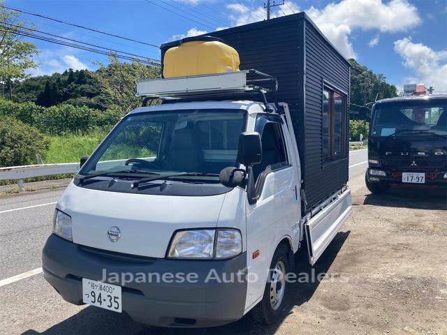 NISSAN VANETTE TRUCK