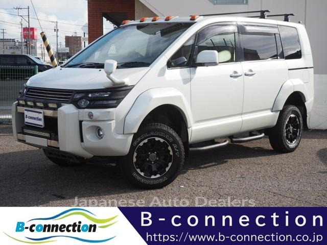 MITSUBISHI DELICA D:5