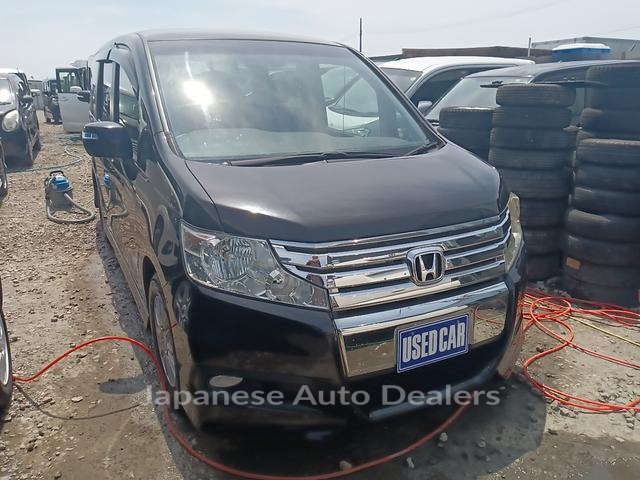 HONDA STEPWAGON SPADA