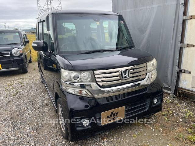 HONDA N-BOX CUSTOM