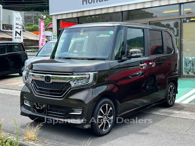 HONDA N-BOX CUSTOM