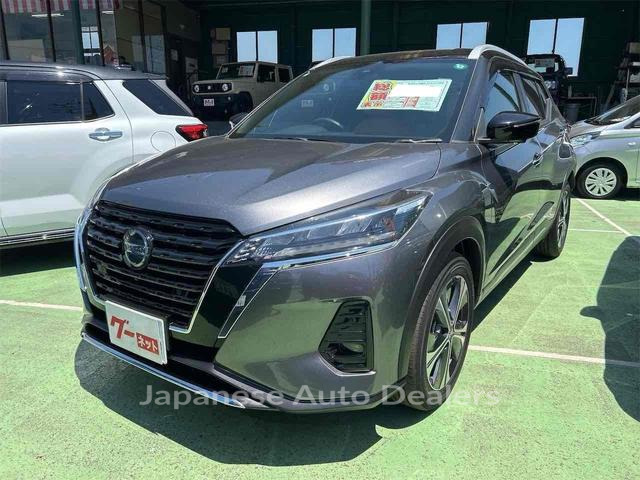 NISSAN KICKS