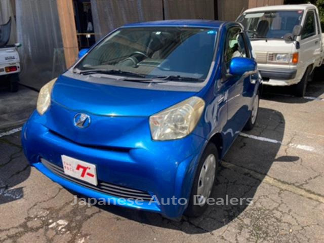 TOYOTA IQ