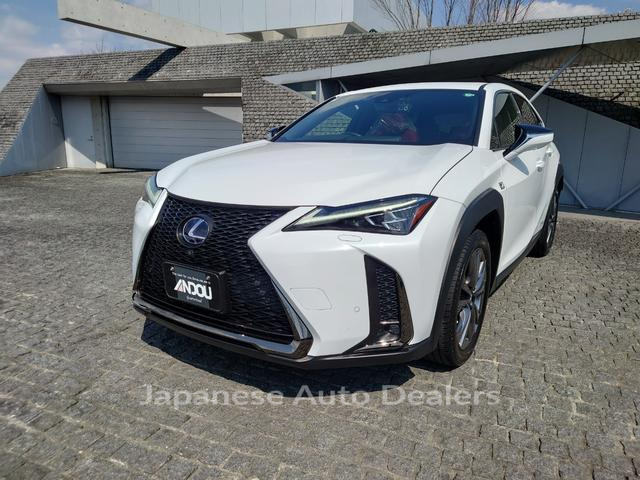 LEXUS UX