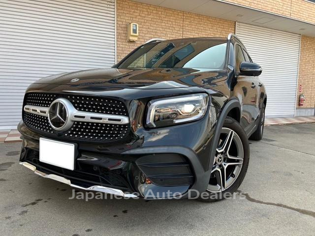MERCEDES BENZ GLB