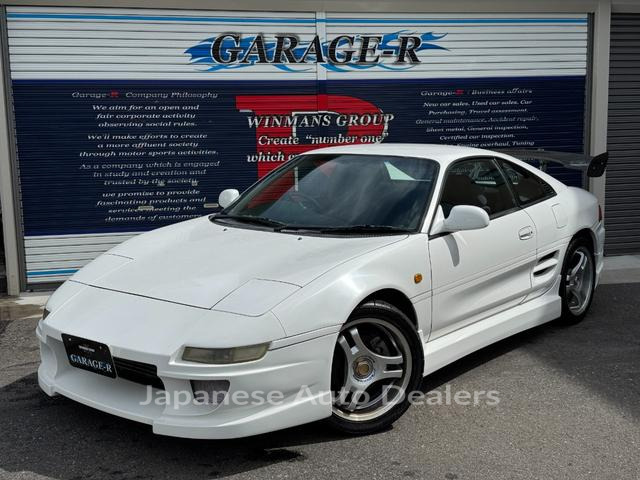TOYOTA MR2