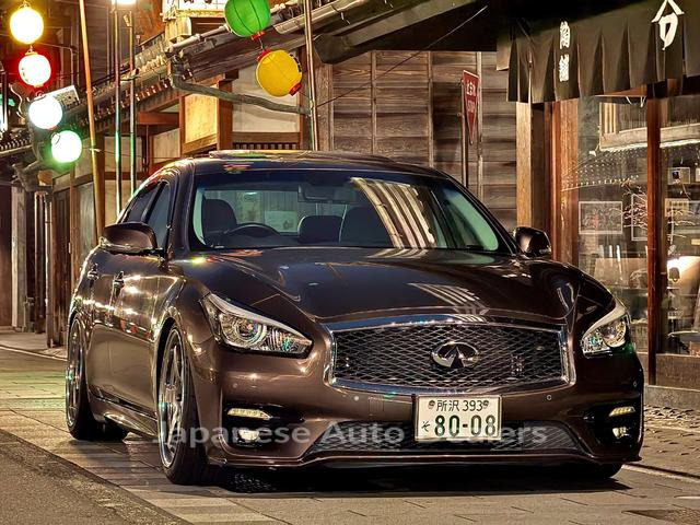 NISSAN FUGA