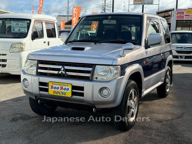 MITSUBISHI PAJERO MINI