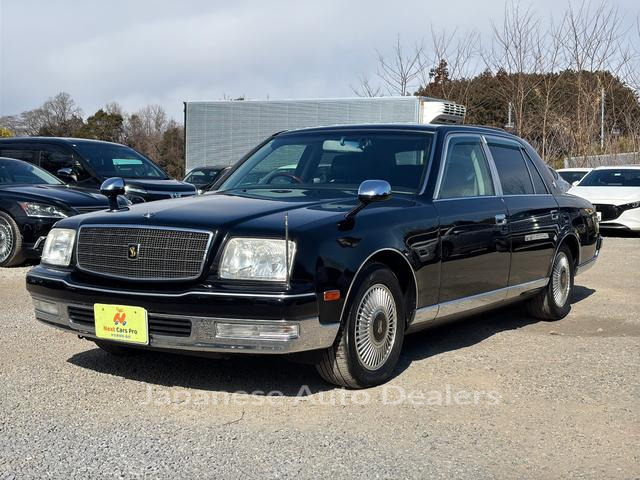 TOYOTA CENTURY