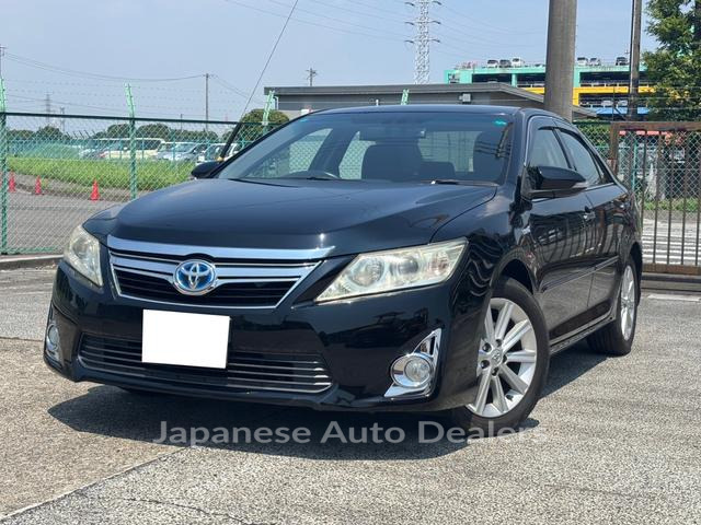 TOYOTA CAMRY