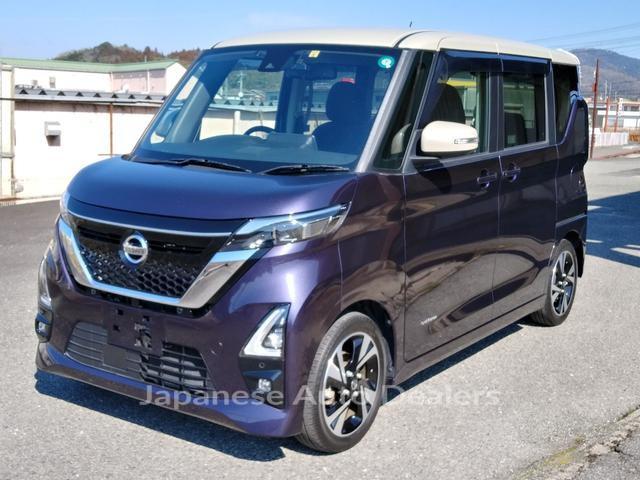 NISSAN ROOX