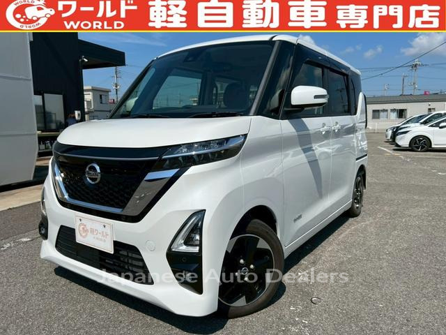 NISSAN ROOX