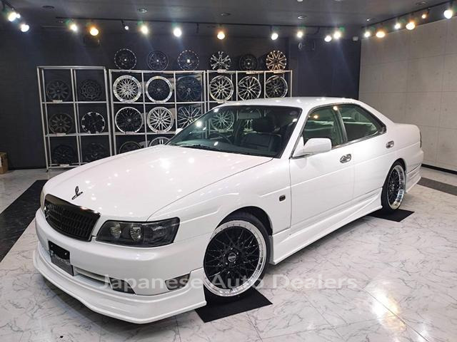 NISSAN LAUREL