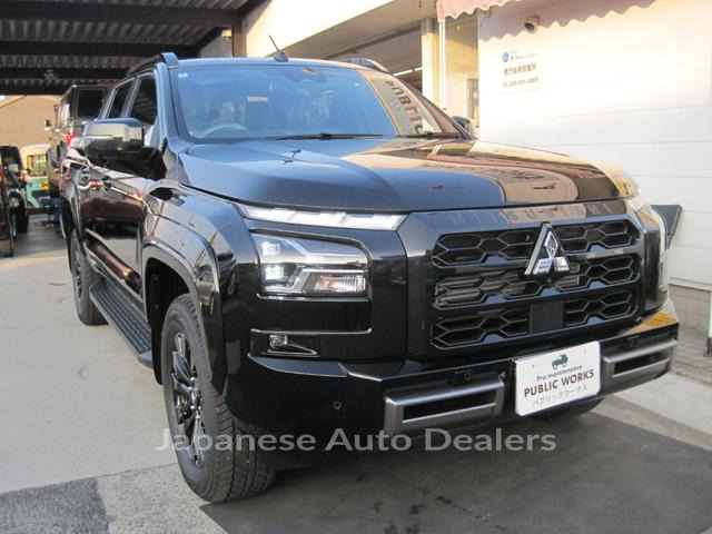 MITSUBISHI TRITON