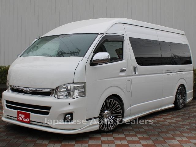 TOYOTA HIACE WAGON
