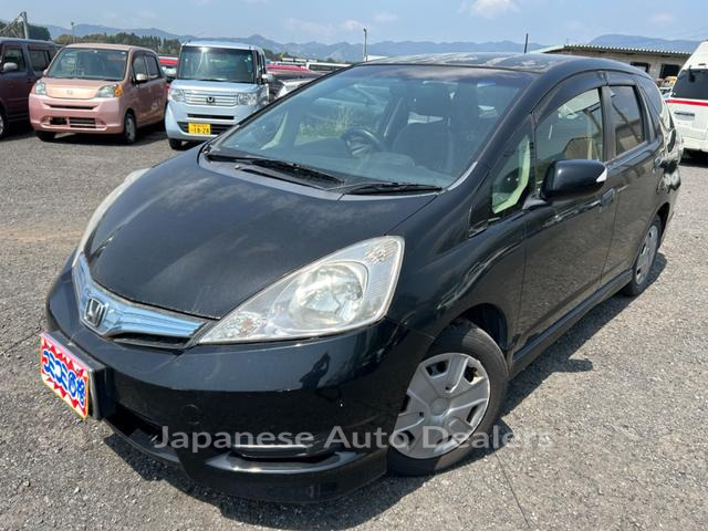 HONDA FIT SHUTTLE HYBRID